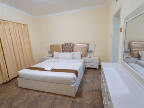 Majestic Hotel Room Type - One-Bedroom Apartment