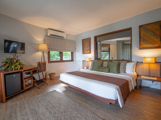 Amun Ini Beach Resort & Spa Room Type - Deluxe King Room