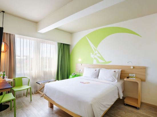 Maxone Hotel Bukit Jimbaran Room Type - Family Two-Bedroom Suite