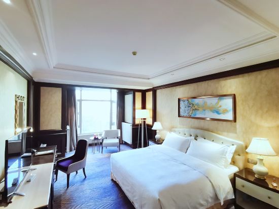 Chateau Star River Beijing Room Type - Deluxe Queen Room