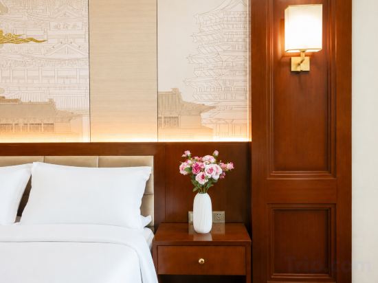 Others 4, Celebrity Hotel, Zunyi