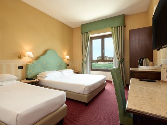 Best Western Hotel Tritone Room Type - Classic Triple Room