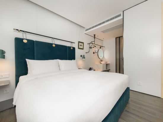 Autoongo Hotel On the Bund, Shanghai Room Type - Deluxe King Size Bed Room