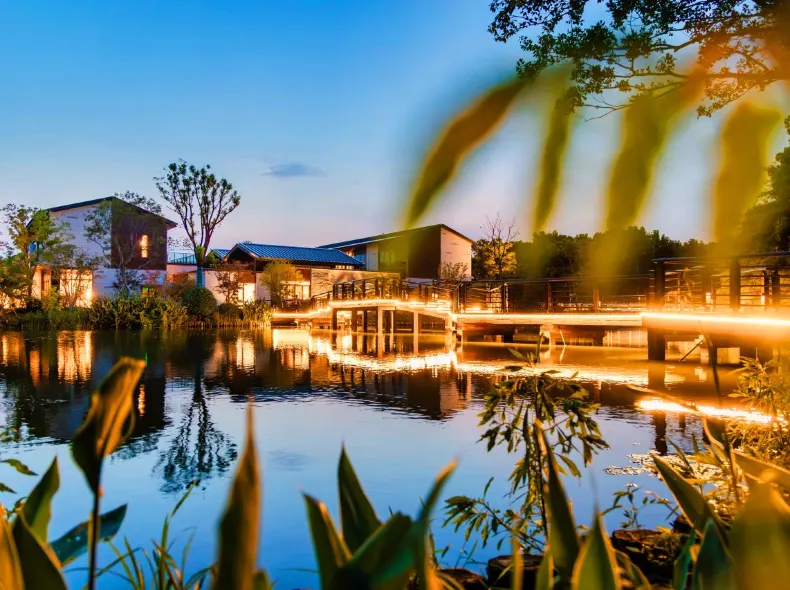 Gusu Yard · Qiandenghui