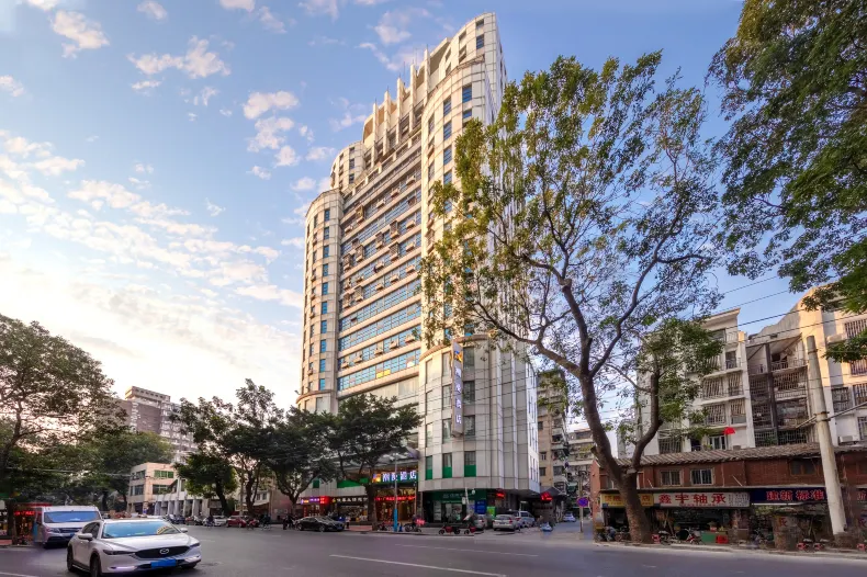 CHEERMAY Hotel (Guangzhou Beijing Road Pedestrian Street and Haizhu Square)