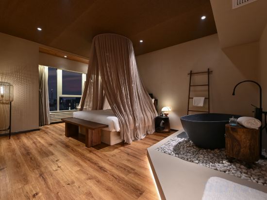 GOOHUG BEIJING Room Type - Exotic Wild Luxury Suite In The Ciouds