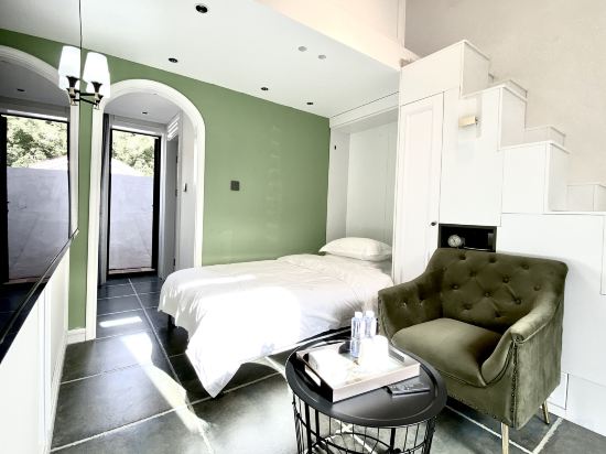 HIPARK Homestay Hotel - Tap to explore photos