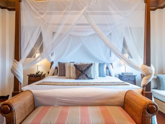 Le Vimarn Cottages & Spa - Tap to explore photos