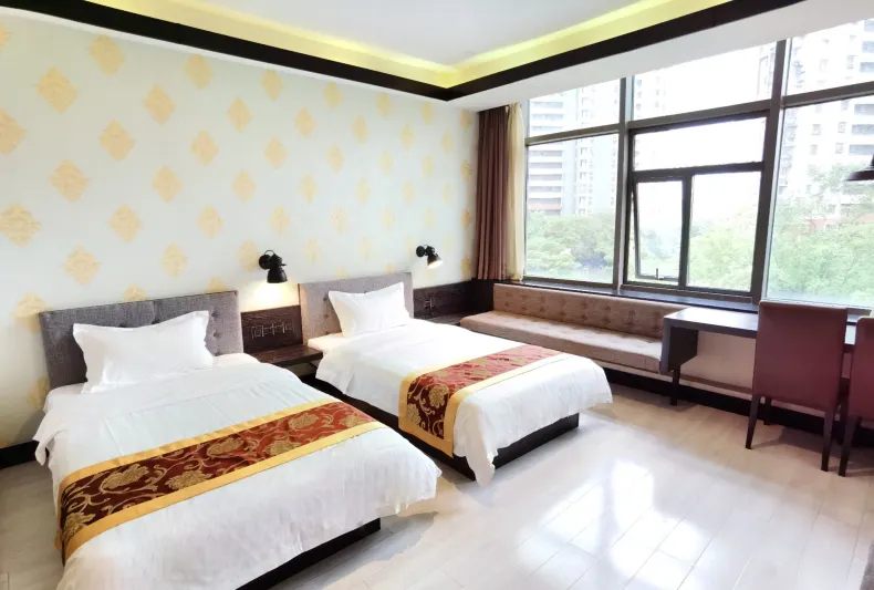 Elai Hotel (Nanjing Dingjiazhuang Metro Station)