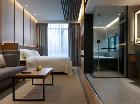 Sfeel Designer Hotel (Chengdu Kuanzhai Alley Shop)