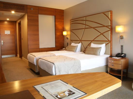 Cevahir Hotel Istanbul Asia Room Type - Superior Connection Twin with Land View