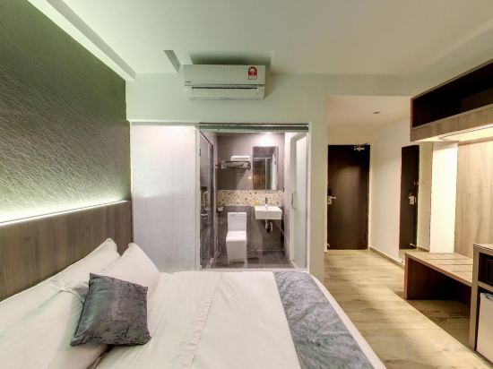 Flora by Crossroads Hotel Room Type - Double Room with City View
