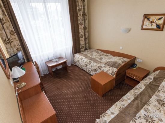 Hotel Yubileiny Room Type - Twin Room