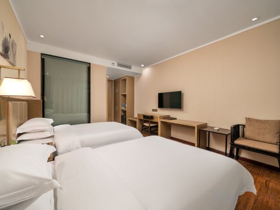 Bo Yi Hotel Room Type - Standard Double Room