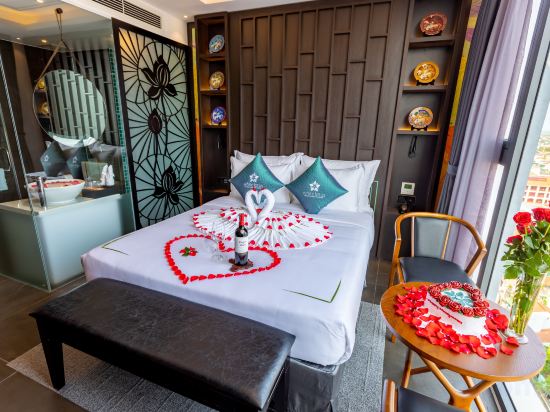 White Lotus Hue Hotel Room Type - Superior Mountain View Room