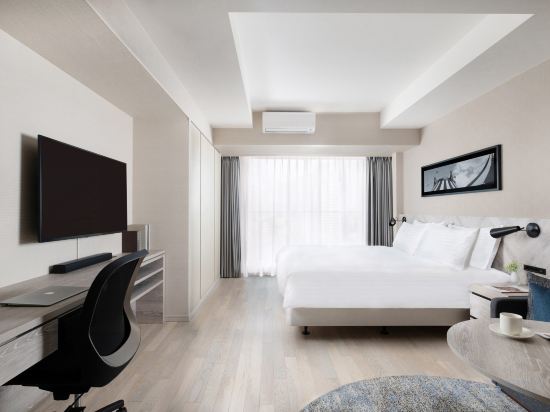 Oakwood Suites Yokohama - Tap to explore photos