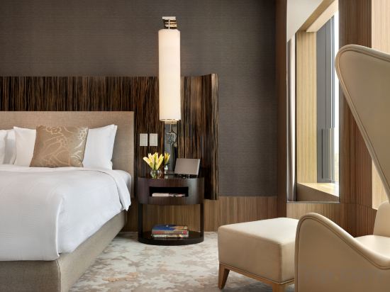 Hotel ICON Room Type - Club 65 Studio Suite Twin
