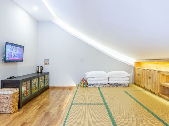 Xianglinsu Guesthouse Room Type - Family Friendly Loft (Tatami) Xianglinsu Guesthouse Room Type - Family Friendly Loft (Tatami)