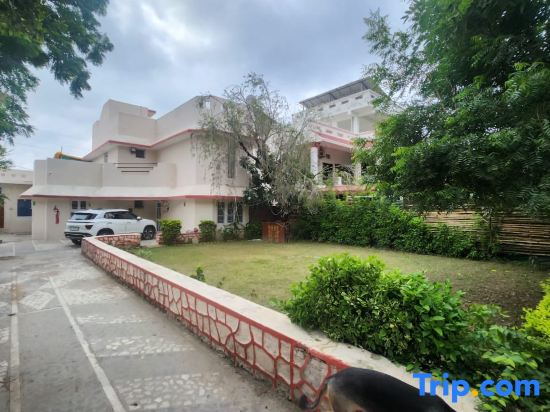 The Bollywood Villa