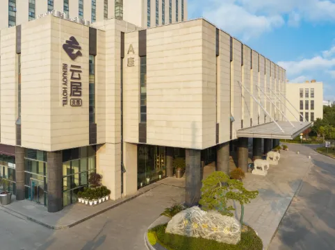 Shanghai Huayi Renjoy Hotel