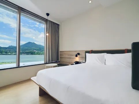 CHECK inn Express New Taipei Tamsui