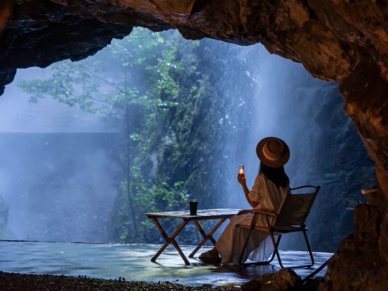Others 5, Moganshan Pinellia hot spring holiday beautiful night, Huzhou