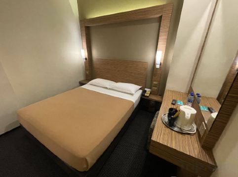 Classique Hotel Room Type - Standard Room without window