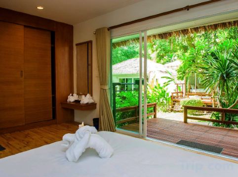 Larissa Samed resort Room Type - Deluxe Double Room