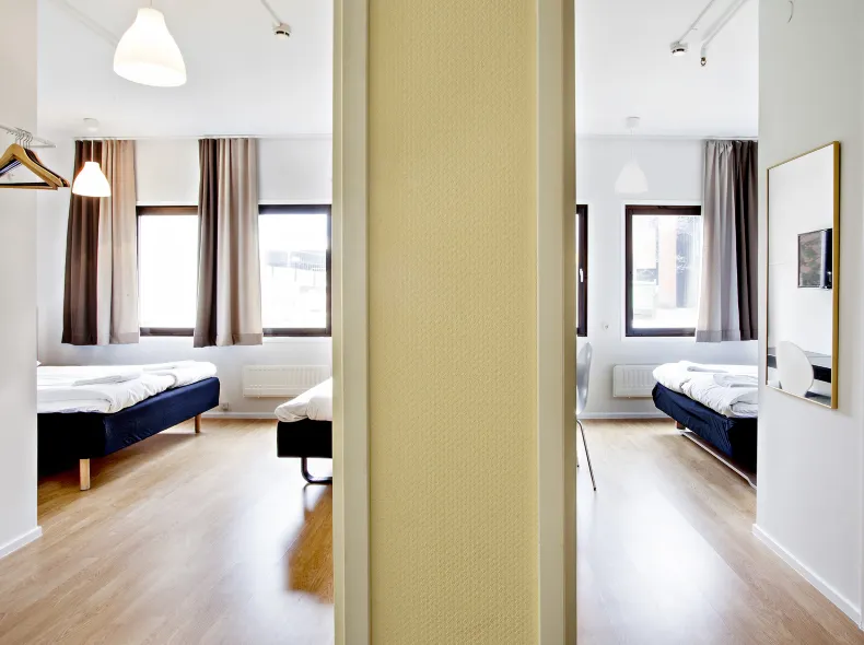 Hotel Dialog