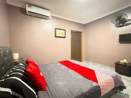 Hotel O Inspire Rooms - Tap to explore photos