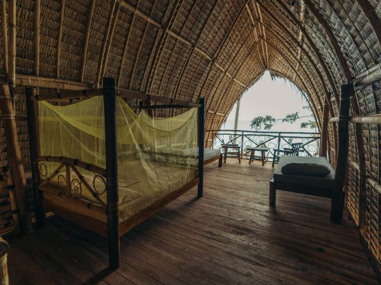 Isla - The Island Experience Room Type - XL Bamboo Hut With Beach View