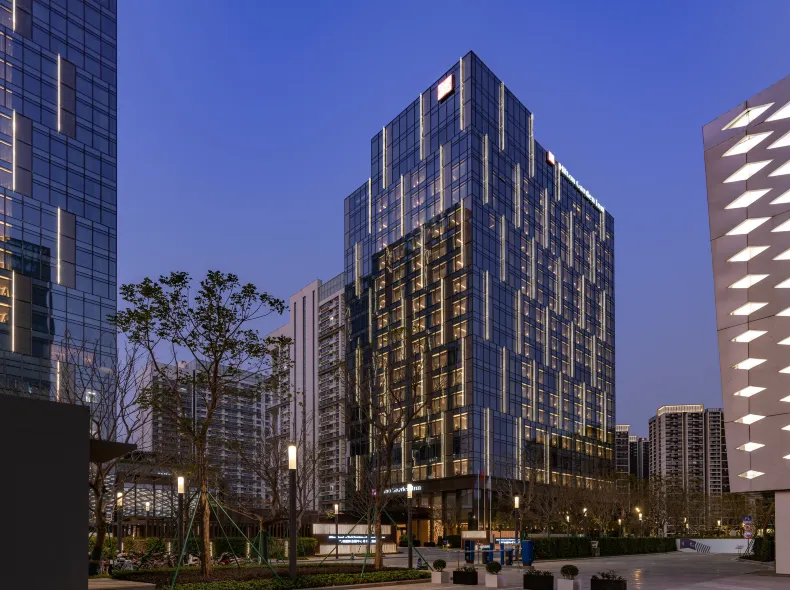 Hilton Garden Inn Shenzhen World Exhibition & Convention Center（Qianhai Snow World Store)