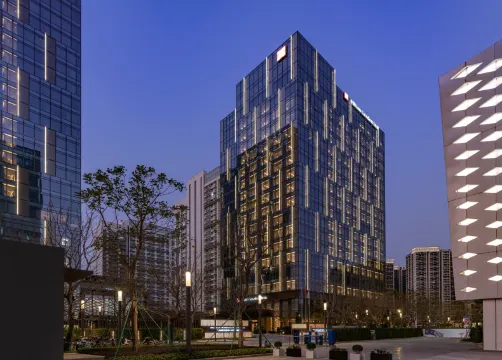 Hilton Garden Inn Shenzhen World Exhibition & Convention Center（Qianhai Snow World Store)