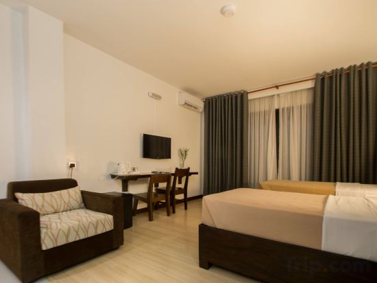 Marzon Hotel Kalibo Room Type - Standard Twin Room