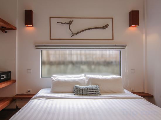 Denalee Villa Room Type - Deluxe Suite