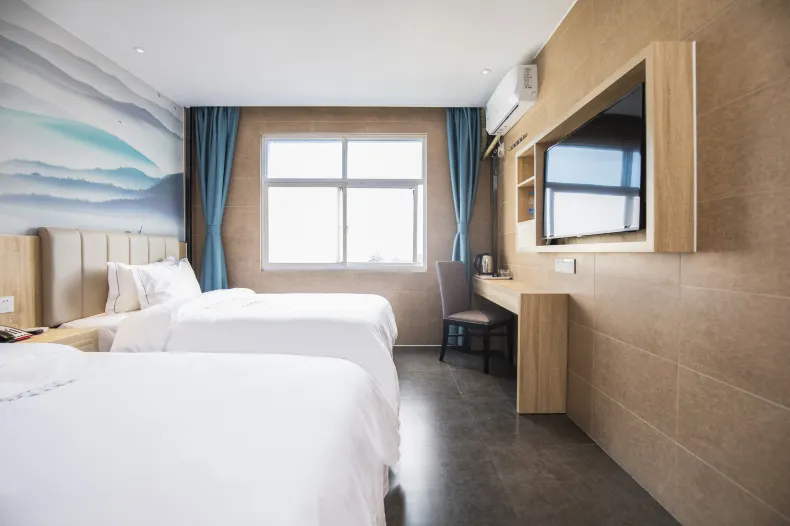 Qingmu Hotel (Nanjing Jiangning Wanda XinTing Road Subway Station)