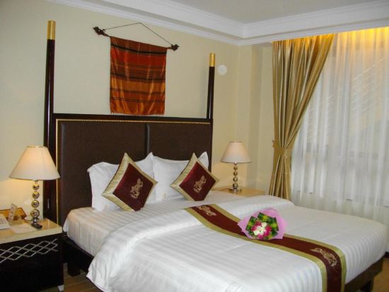Lux Riverside Hotel & Apartment Room Type - Deluxe King Room