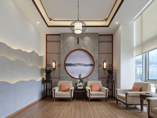 Others 3, Swan Lake Hotel, Hefei