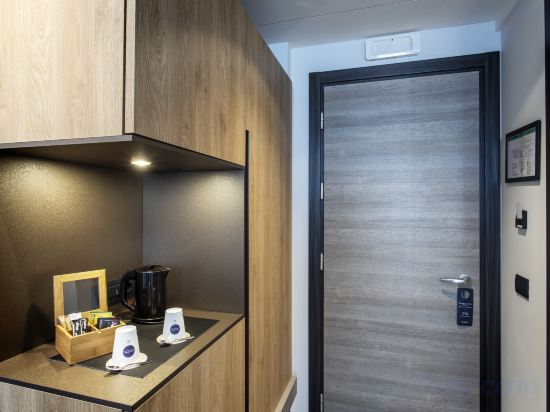 Novotel Parma Centro Room Type - Executive Room Novotel Parma Centro Room Type - Executive Room