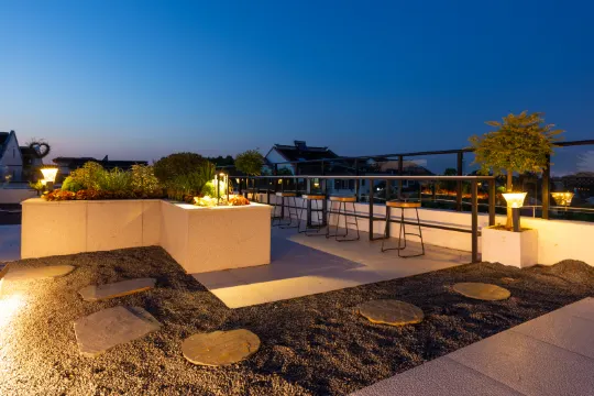 Suzhou Su Yi Time Hotel (Guanqian Street Chayuanchang Subway Station)