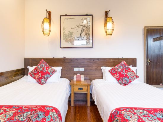 Shiyuan Inn Room Type - Street-view Room