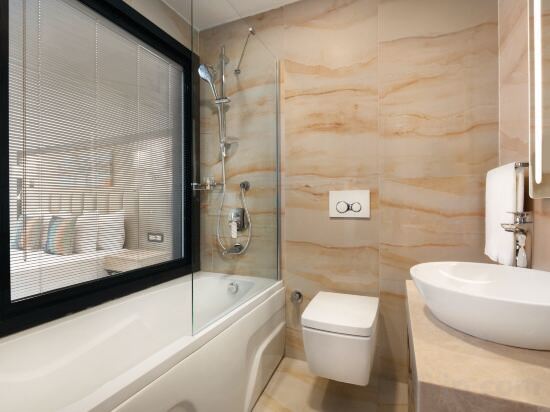 Ramada Encore By Wyndham Istanbul Basin Express Room Type - Deluxe King Room - Non-Smoking Ramada Encore By Wyndham Istanbul Basin Express Room Type - Deluxe King Room - Non-Smoking