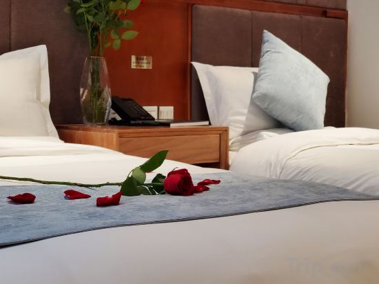 JHW Hotel Room Type - Family Parent-child Room