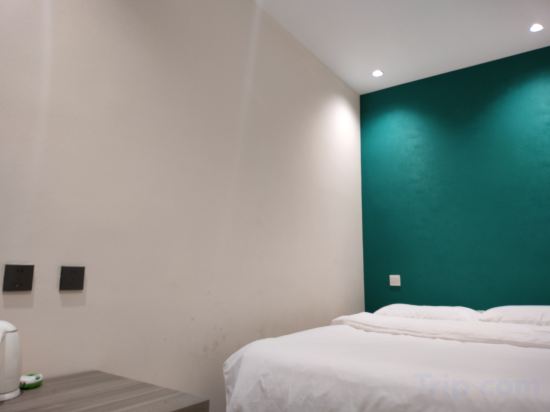 Dongxiangting Hotel (New China International Exhibition Center Capital Airport Branch Beijing) Room Type - Single Room