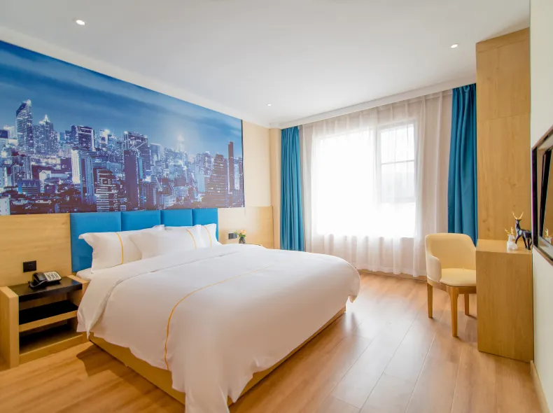 SET Youpin Hotel (Jingzhou Lianghu Lugu Fantawild)