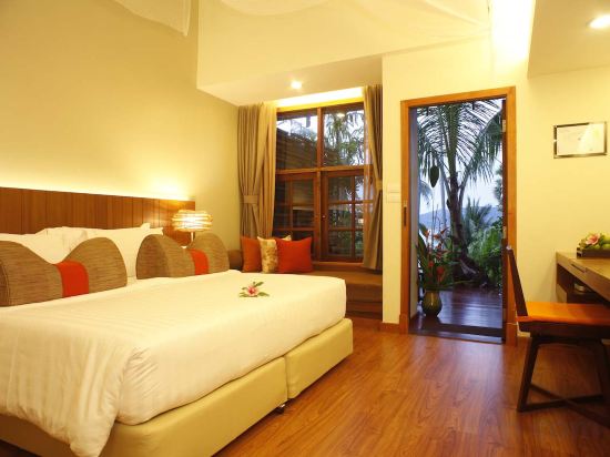 Marina Phuket Resort