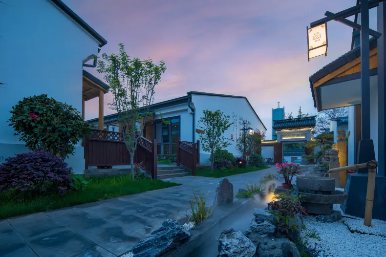 Kaiyuan Life Haitang Yijiu Hotel (Shaoxing Downtown Area)