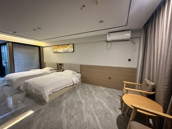 Others 5, Baoju Hotel, Haikou (Longhu District light-year hotel, West high-speed rail station), Haikou