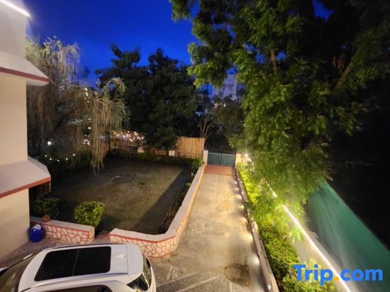 The Bollywood Villa
