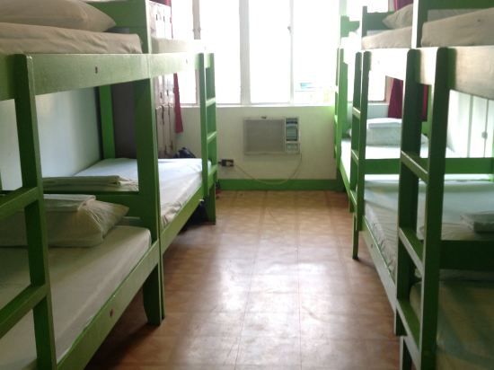 Stay Malate Hostel Room Type - Bed In Mixed Aircon Dormitory With Private Bathroom